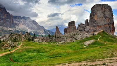 Des sentinelles au cœur des Dolomites