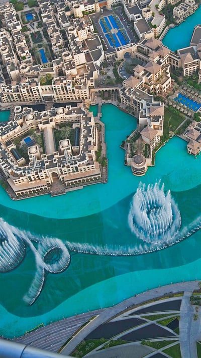 The Dubai Fountain in Burj Lake taken from the Burj Khalifa in Dubai (© Eli Asenova/Getty Images) mobile wallpaper