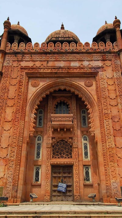 Chennai Government Museum (© TPG/age fotostock) mobile wallpaper