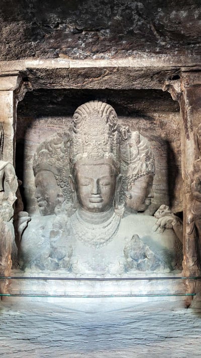 Elephanta Island caves near Mumbai, Maharashtra (© Andrey Khrobostov/Alamy Stock Photo) mobile wallpaper