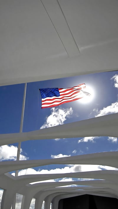 Flag above the USS Arizona Memorial in Honolulu, Hawaii (© PJF Military Collection/Alamy) mobile wallpaper