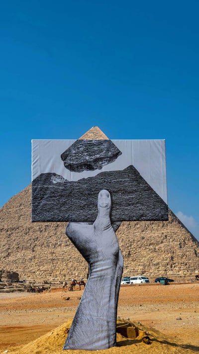 'Greetings from Giza,' an installation by the artist JR, Cairo, Egypt (© Ammar ABD RABBO/Abaca Press/Alamy) mobile wallpaper