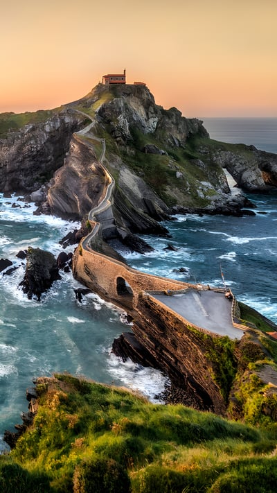 Gaztelugatxe at sunset, Basque Country, Spain (© Eloi_Omella/Getty Images) mobile wallpaper