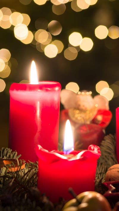 Adventskranz, 4. Advent (© Asvolas/Getty Images) mobile wallpaper