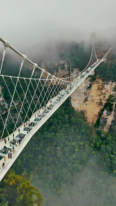 Glass bridge of Zhangjiajie, Hunan, China (© MediaProduction/Getty Images) mobile wallpaper