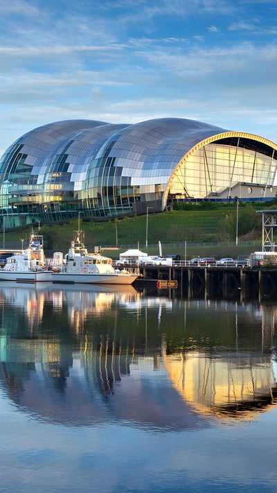 The Glasshouse International Centre for Music, Gateshead, England (© ChrisHepburn/iStock/Getty Images) mobile wallpaper
