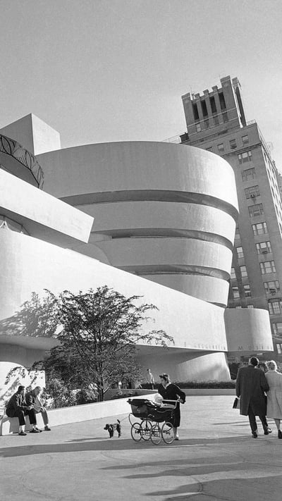Solomon R. Guggenheim Museum in New York City, 1959 (© AP Photo/Harry Harris) mobile wallpaper
