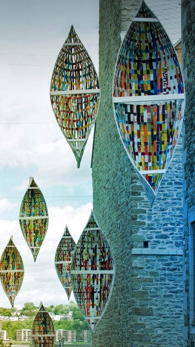 'Passage migratoire' ('Migratory Passage'), an art installation by Giorgia Volpe in Old Québec City, Québec, Canada (© Lucbouch/Getty Images) mobile wallpaper