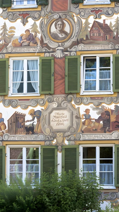 Hänsel und Gretel Haus in Oberammergau, Bayern (© Tim Graham/Getty Images) mobile wallpaper