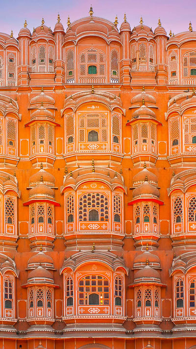 Hawa Mahal, Jaipur, Rajasthan, India (© Mazur Travel/Shutterstock) mobile wallpaper