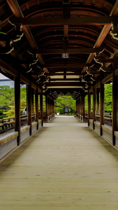 平安神宮の泰平閣, 京都府 京都市 (© Trevor Chriss/Alamy) mobile wallpaper