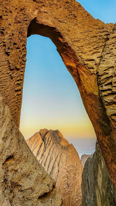 Heaven's Gate Cave in Tianmen Mountain National Park, China (© Shane P. White/Minden Pictures) mobile wallpaper