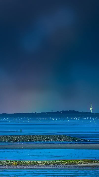 Neuwerk Island seen from Cuxhaven, Lower Saxony, Germany (© Michael Dittel/EyeEm/Getty Images) mobile wallpaper