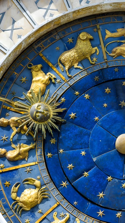 St. Mark's Clock Tower, Venice, Italy (© scaliger/Getty Images) mobile wallpaper