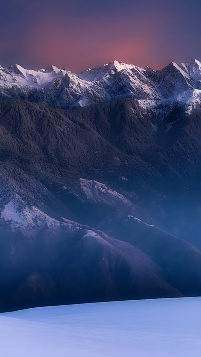 Sunrise at the summit of Kedarkantha (© Jeet Khagram/500px/Getty Images) mobile wallpaper