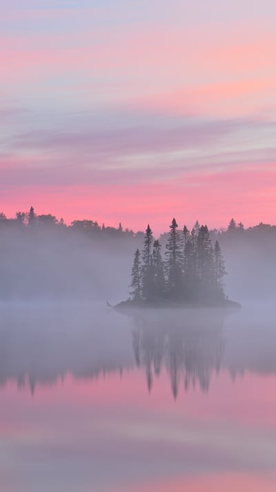 Kenny Lake at dawn, Lake Superior Provincial Park, Ontario, Canada (© Don Johnston/agefotostock) mobile wallpaper