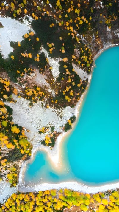 Lago Lagazzuolo, Valmalenco, Valle Valtellina, Lombardia (© Francesco Bergamaschi/Getty Images) mobile wallpaper