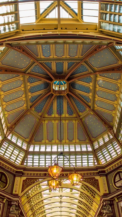 Leadenhall Market, London (© Vittorio Caramazza/Alamy Stock Photo) mobile wallpaper