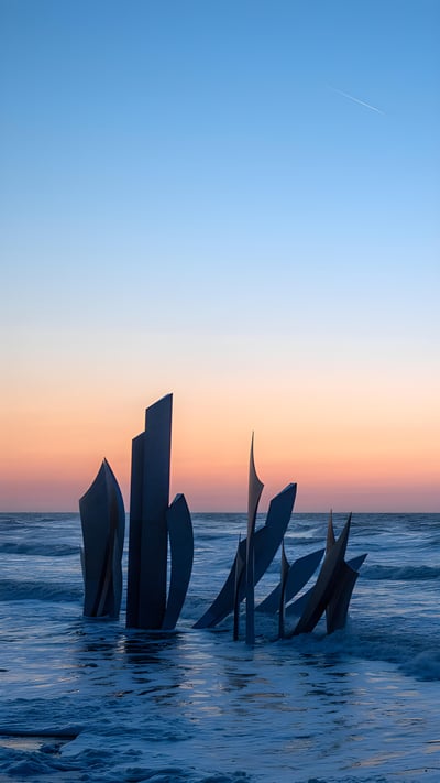 Les Braves monument on Omaha Beach, Normandy, France (© Christopher Furlong/Getty Images) mobile wallpaper