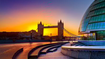 Lace up, London!