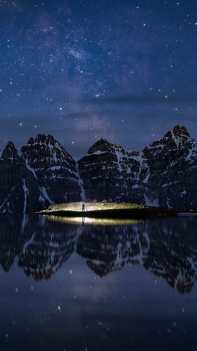Minnestimma Lake, Banff, Alberta, Canada (© Paul Zizka/Aurora Photos) mobile wallpaper