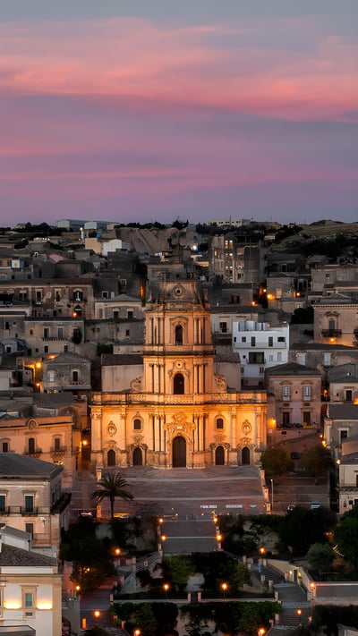 Modica, Sicily, Italy (© Sandro Bisaro/Getty Images) mobile wallpaper