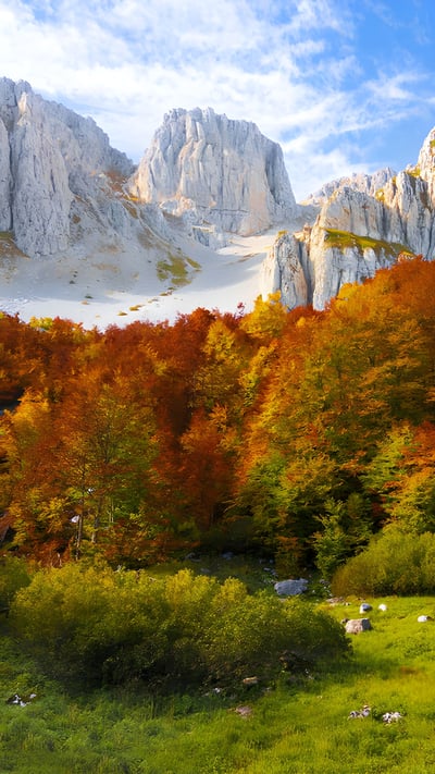 Monte Sirente, L’Aquila, Appennino abruzzese, Abruzzo (© ValerioMei/iStock/Getty Images Plus) mobile wallpaper