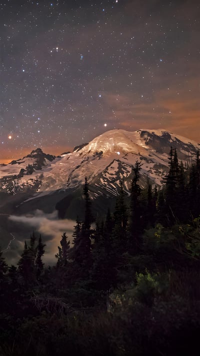 Moonlight and the Milky Way over Mount Rainier in Mount Rainier National Park, Washington (© Brad Goldpaint/Cavan) mobile wallpaper
