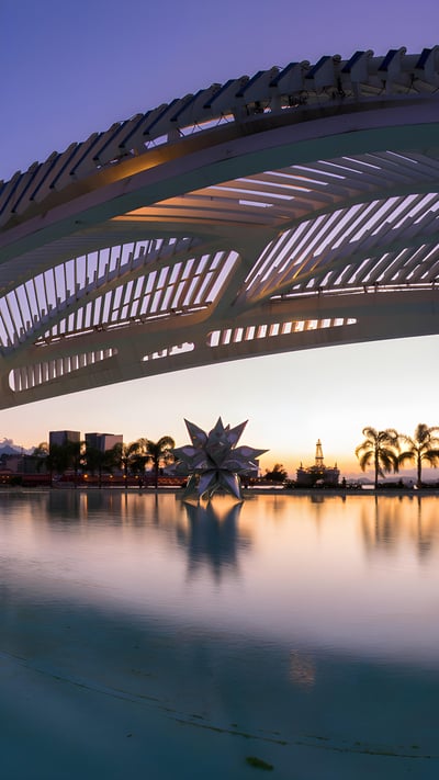 Museu do Amanhã, Rio de Janeiro, Brasil (© Donatas Dabravolskas/Shutterstock) mobile wallpaper