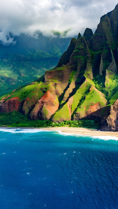 Kalalau Beach on the Nā Pali Coast, Kauai, Hawaii (© Russ Bishop/DanitaDelimont.com) mobile wallpaper