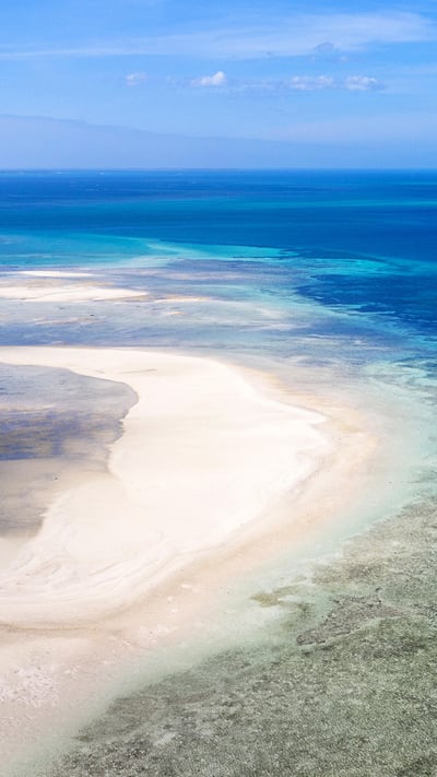 コンドイ浜, 沖縄 竹富島 (© Matjaz Corel/Alamy Stock Photo) mobile wallpaper