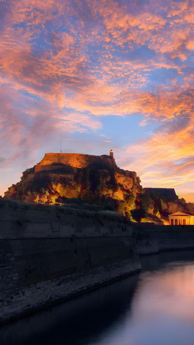 The Old Fortress of Corfu, Greece (© Netfalls Remy Musser/Shutterstock) mobile wallpaper