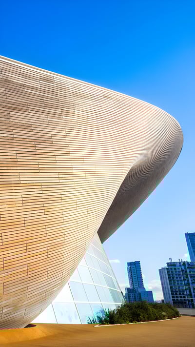 ondon Aquatics Centre at the Queen Elizabeth Olympic Park in Stratford (© Stefano Ravera/Alamy Stock Photo) mobile wallpaper