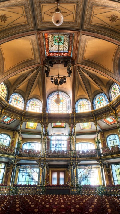 Parktheater im Kurhaus Göggingen, Architekt Jean Keller, Bayern (© imageBROKER/Alamy Stock Photo) mobile wallpaper