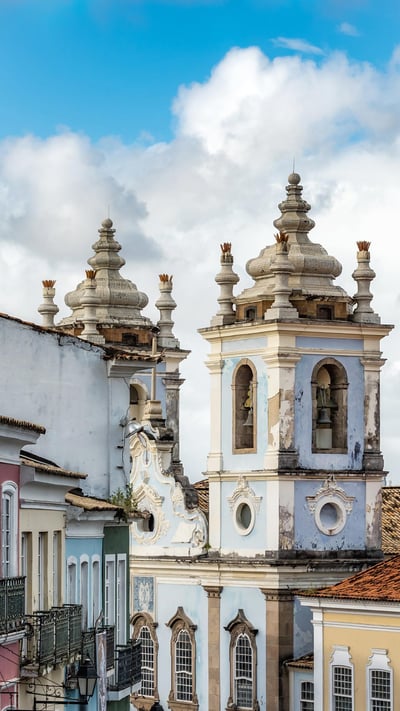 Centro histórico do Pelourinho, Salvador (© golero/Getty Images) mobile wallpaper