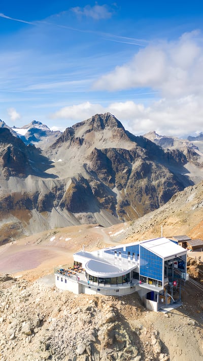 Cable car station on Piz Nair mountain, Graubünden, Switzerland (© Roberto Moiola/Alamy) mobile wallpaper