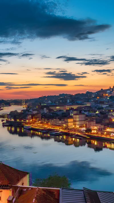 Porto, Portugal (© Starcevic/Getty Images) mobile wallpaper