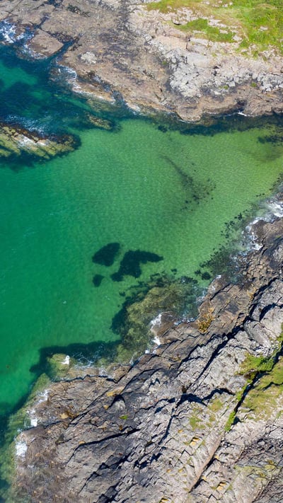 Portuairk, Ardnamurchan peninsula, Scottish Highlands (© Cavan Images/Offset by Shutterstock) mobile wallpaper
