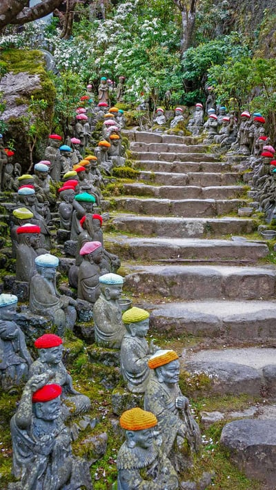 Rakan statues at Daisho-in Temple, Miyajima, Japan (© Malcolm Fairman/Alamy) mobile wallpaper