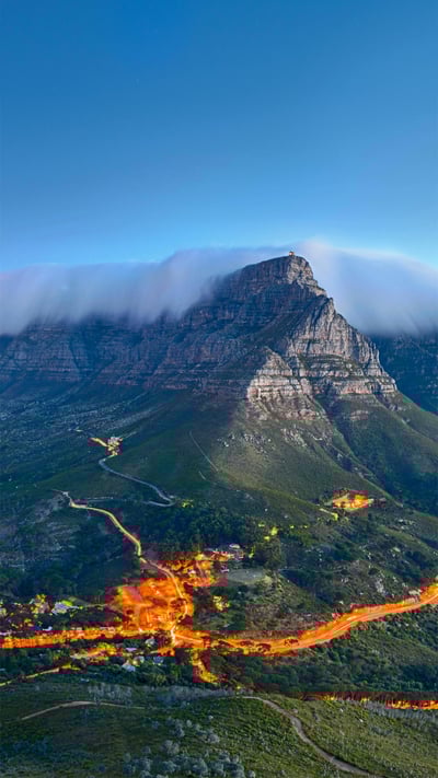 Table Mountain, Cape Town, South Africa (© 4FR/Getty Images) mobile wallpaper