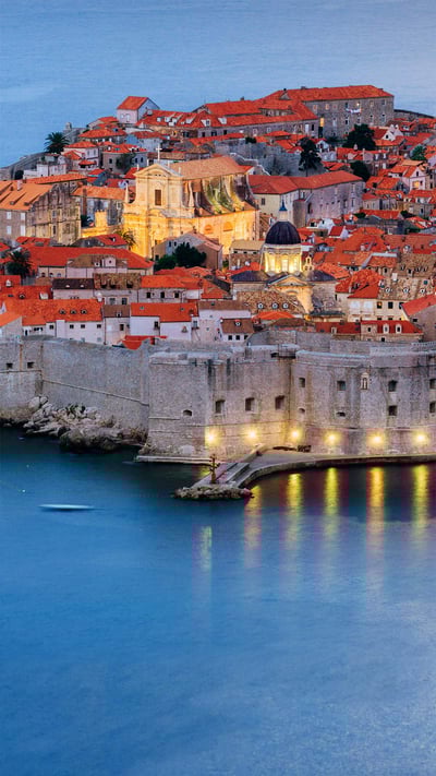 The Old Town of Dubrovnik, Croatia (© Jeremy Woodhouse/Getty Images) mobile wallpaper