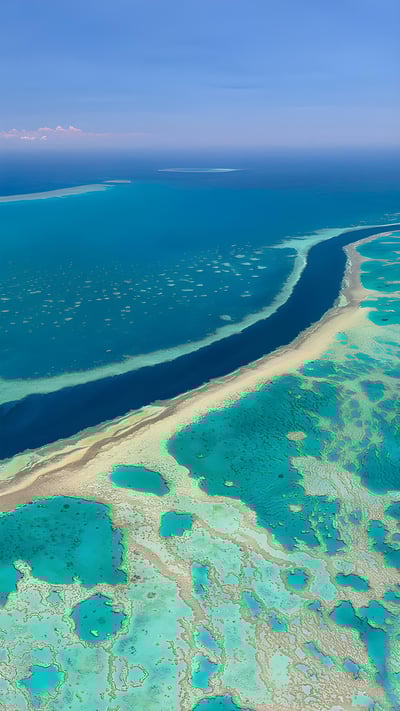 Aerial image of the Great Barrier Reef, Australia (© AirPano LLC/Amazing Aerial Agency) mobile wallpaper