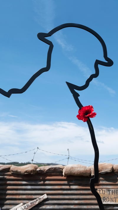 A British Tommy figure at the war memorial in Selkirk (© Rob Gray/Alamy Live News) mobile wallpaper