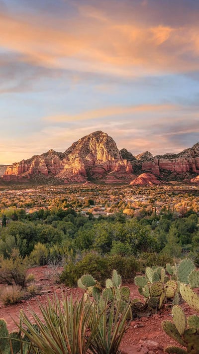 Sedona, Arizona (© Jonathan Ross/Getty Images) mobile wallpaper