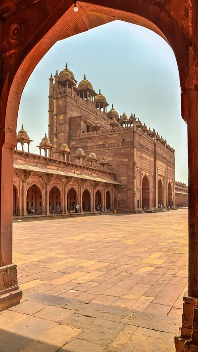Fatehpur Sikri, Agra, Uttar Pradesh (© Catalin Lazar/Shutterstock) mobile wallpaper
