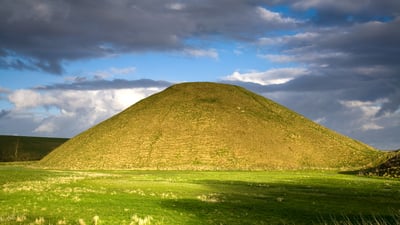 The hill that remembers