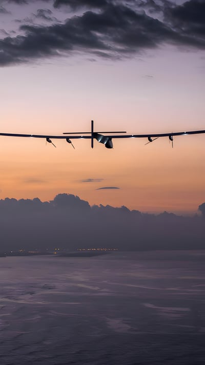 Solar Impulse 2 at Kalaeloa Airport, Honolulu, Hawaii (© Solar Impulse/Revillard/Sipa/Shutterstock) mobile wallpaper