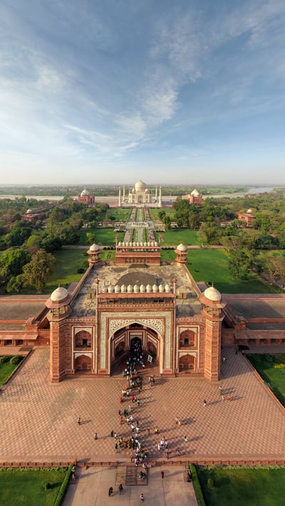 Aerial view of Taj Mahal in Agra, India (© Amazing Aerial Agency/Offset by shutterstock) mobile wallpaper
