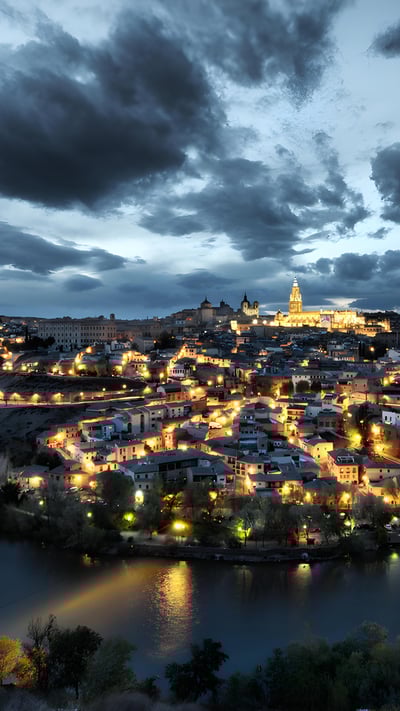 Toledo, Spain (© Carlos Fernandez/Getty Images) mobile wallpaper