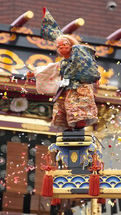 精巧なからくり人形, 岐阜県 高山市 (© N. F. Photography/Shutterstock) mobile wallpaper